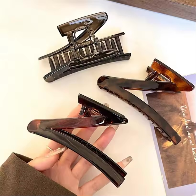 IMG_5908 کلیپس طرح Z زد - Image 1